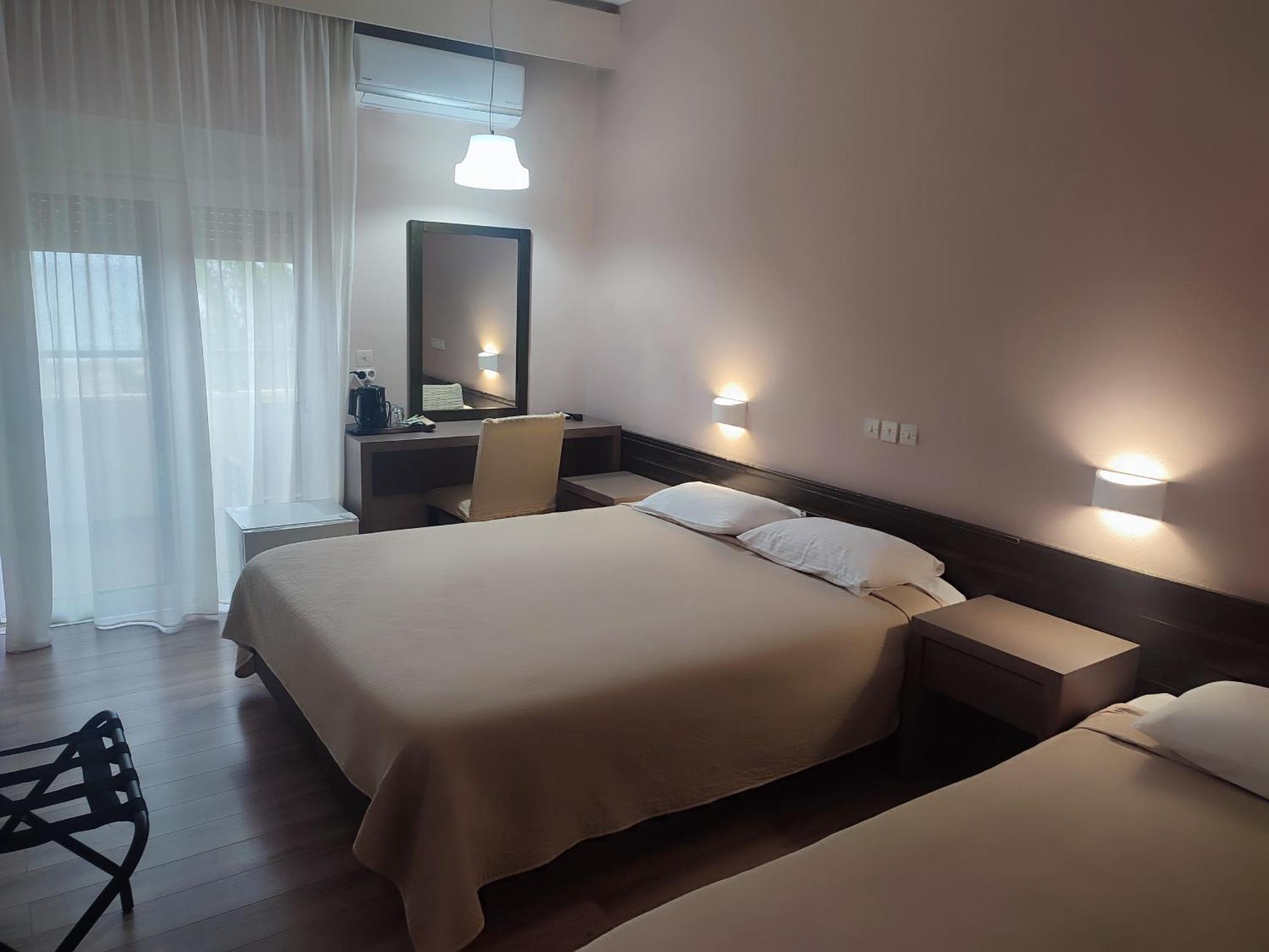 Plaza Hotel Alexandroupoli Exterior photo